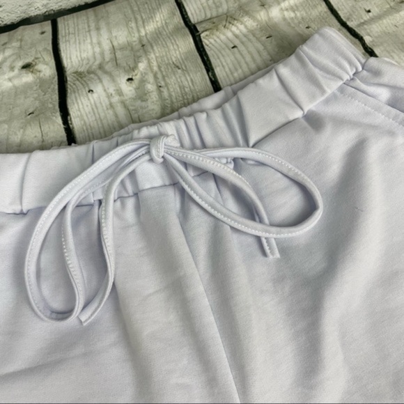 SUVIMUGA White Pocket Drawstring Shorts Medium - Picture 5 of 11